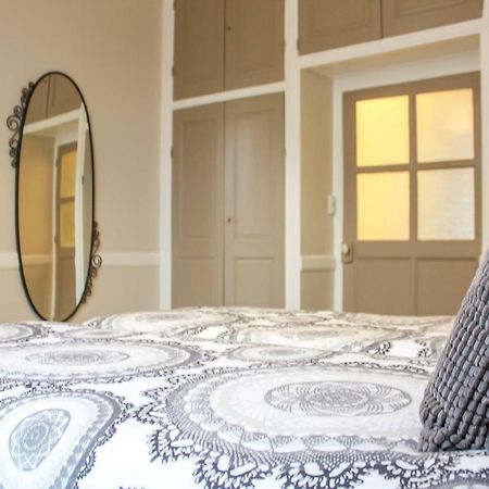 Appartement Passe Partout Lucenay-l'Eveque Eksteriør billede