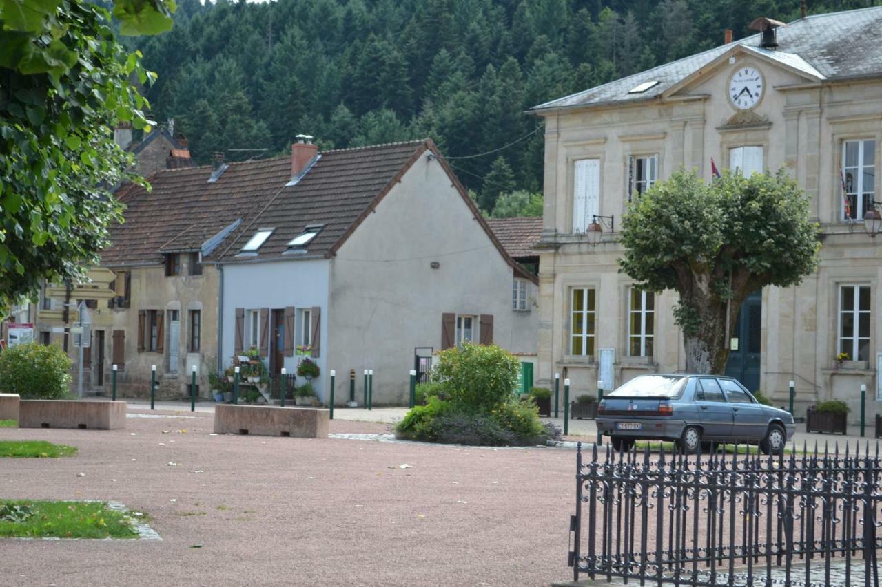 Appartement Passe Partout Lucenay-l'Eveque Eksteriør billede