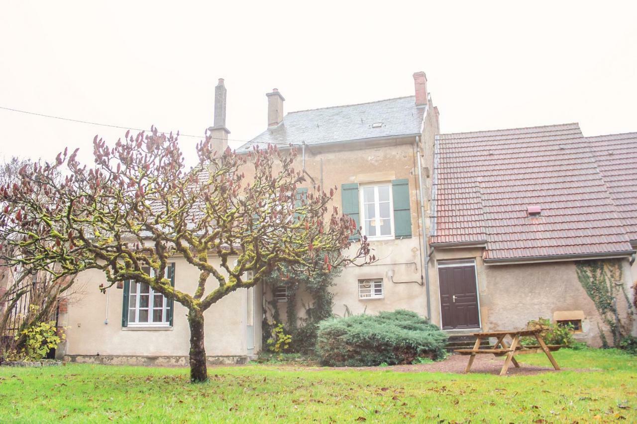 Appartement Passe Partout Lucenay-l'Eveque Eksteriør billede